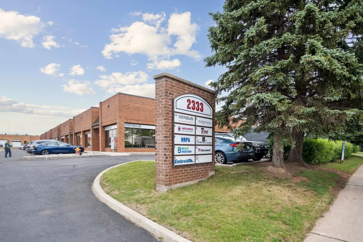 Oakville, ON L6L 6L4,2333 Wyecroft RD #6