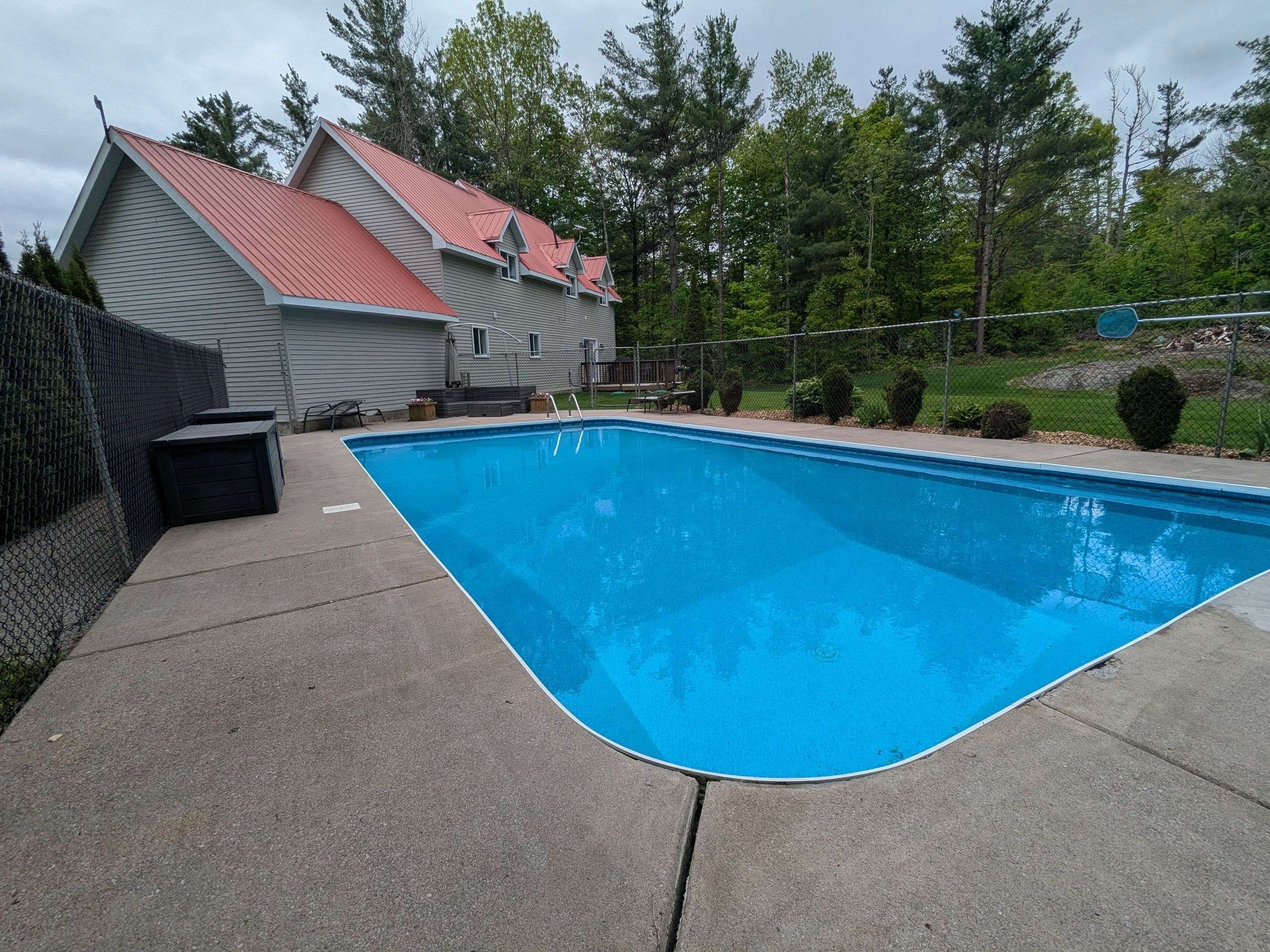 Severn, ON L0K 1E0,1572 Laughlin Falls RD