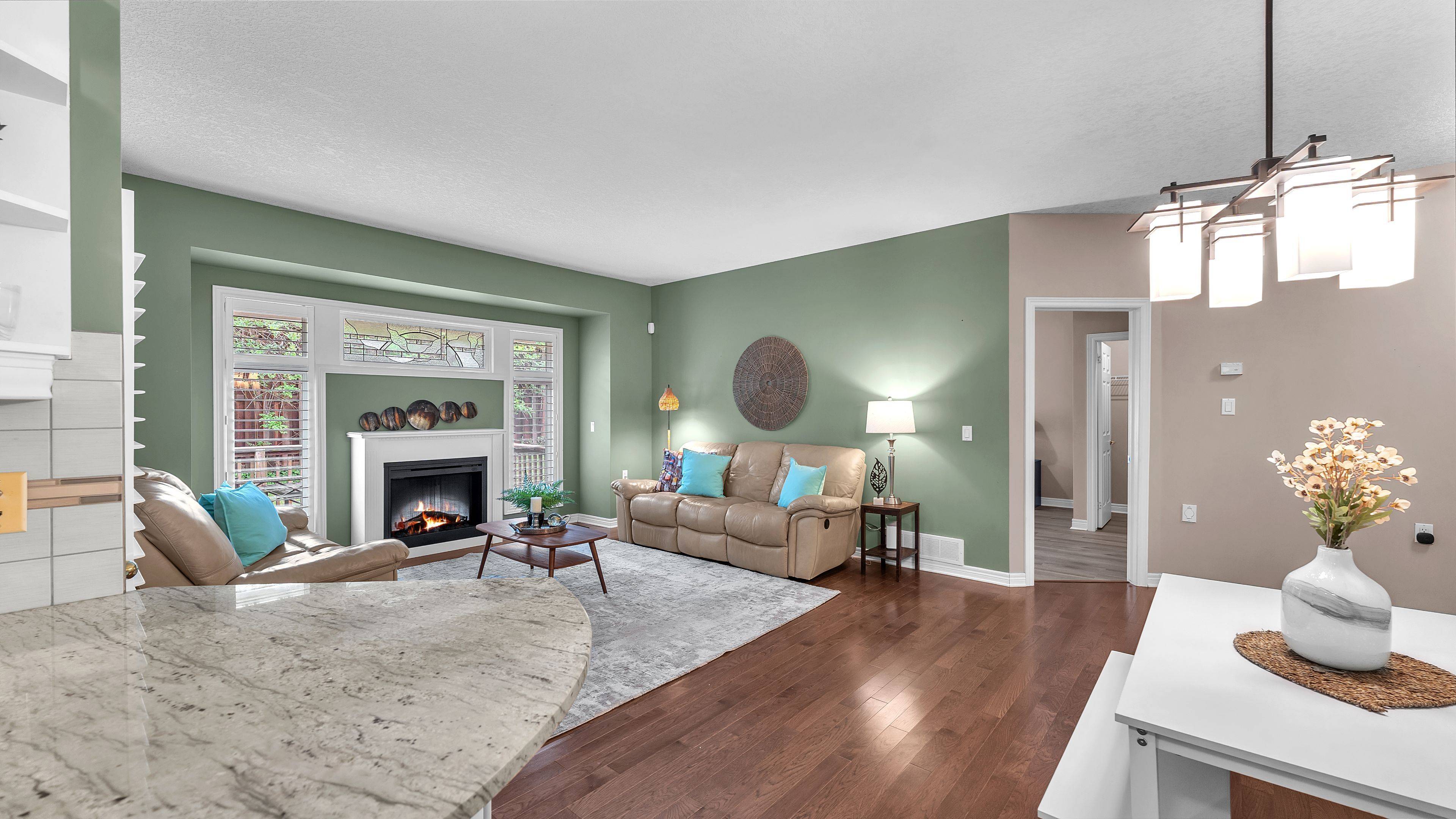 London North, ON N6G 5H7,1574 RICHMOND ST #28