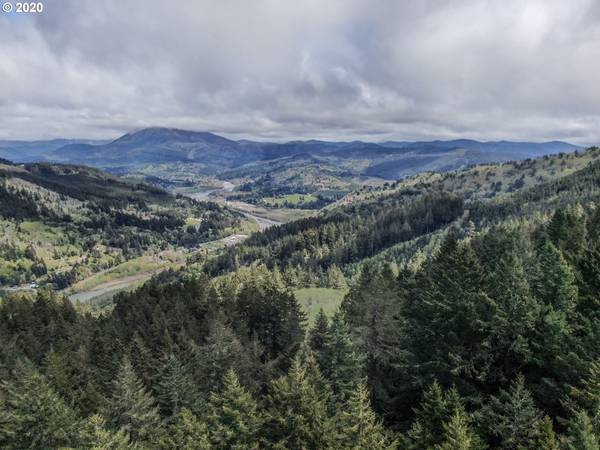 Brookings, OR 97415,98034 CROWN TERRACE RD