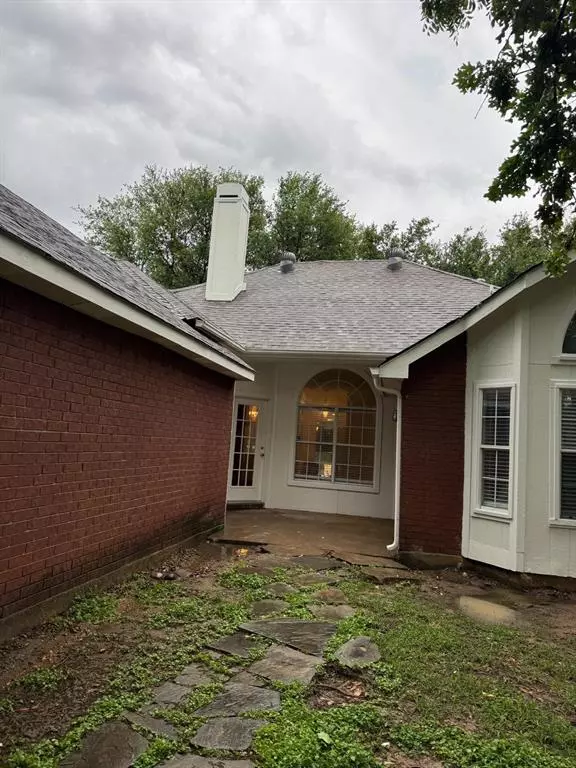Coppell, TX 75019,526 Greenwich Lane