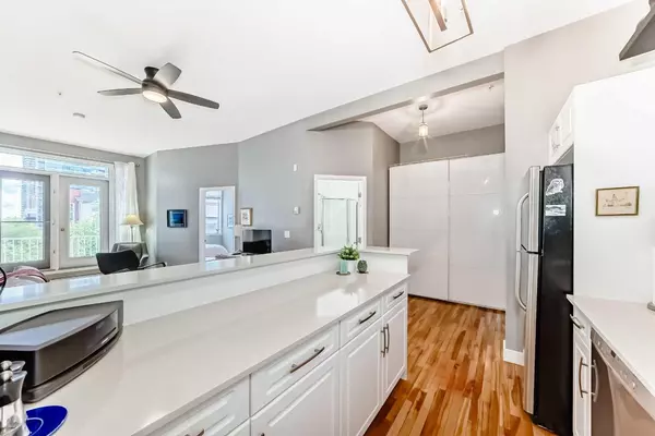 Calgary, AB T2R 1R1,1410 2 ST SW #413