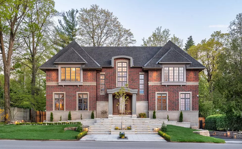 250 Sandridge RD, Rockcliffe Park, ON K1L 5A2