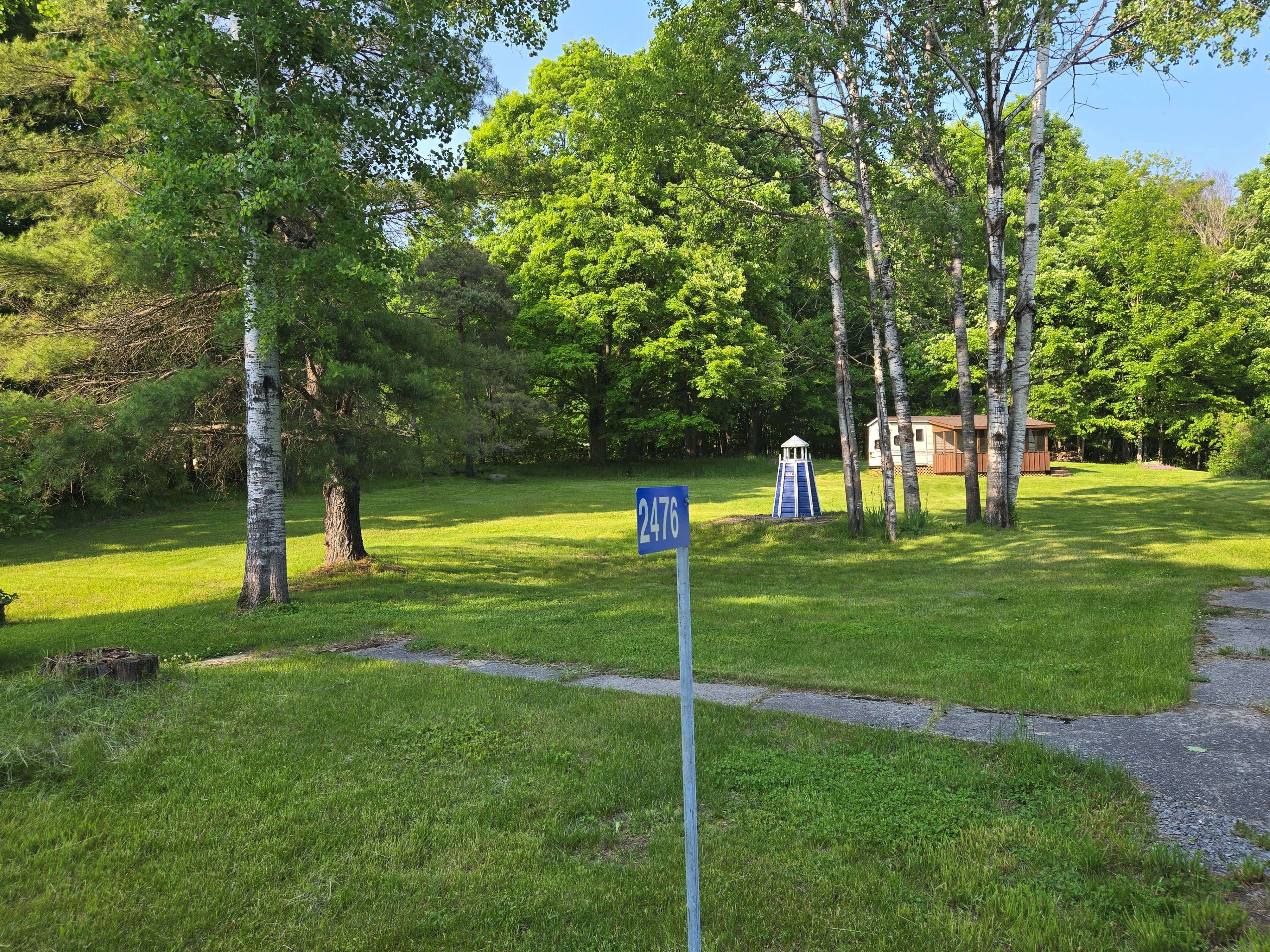 2476 Henderson RD, Central Frontenac, ON K0H 1B0