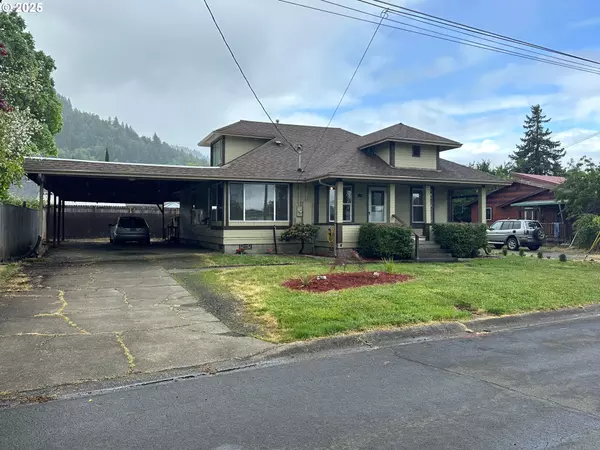 Roseburg, OR 97471,2735 W JAY AVE