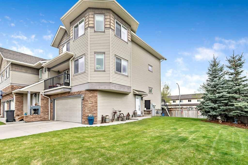 308 11 AVE Northwest #103, High River, AB T1V 0G3