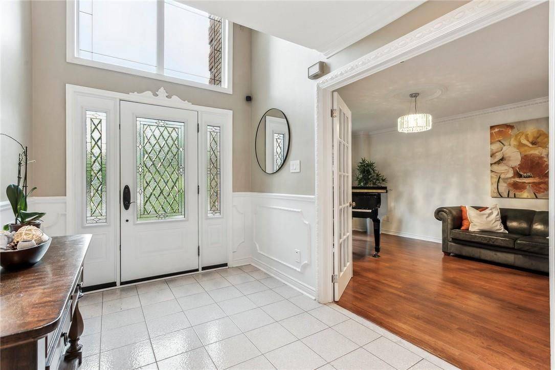 Oakville, ON L6M 2T2,2143 Brays LN