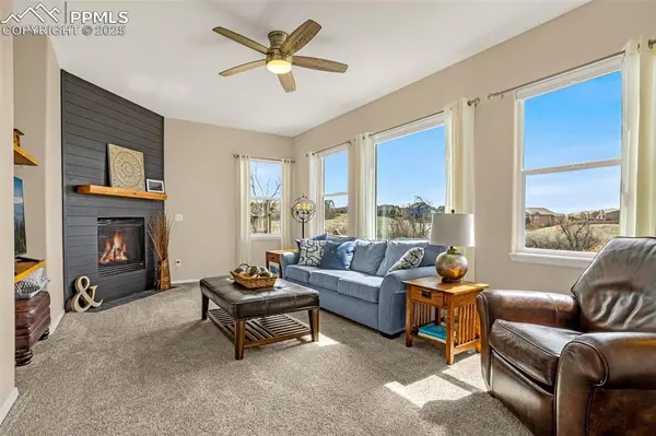 14659 Air Garden LN Colorado Springs, CO 80921