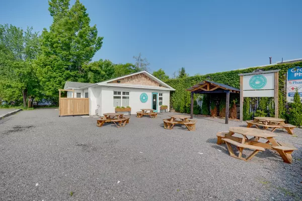 Gravenhurst, ON P1P 1X2,195 Muskoka RD