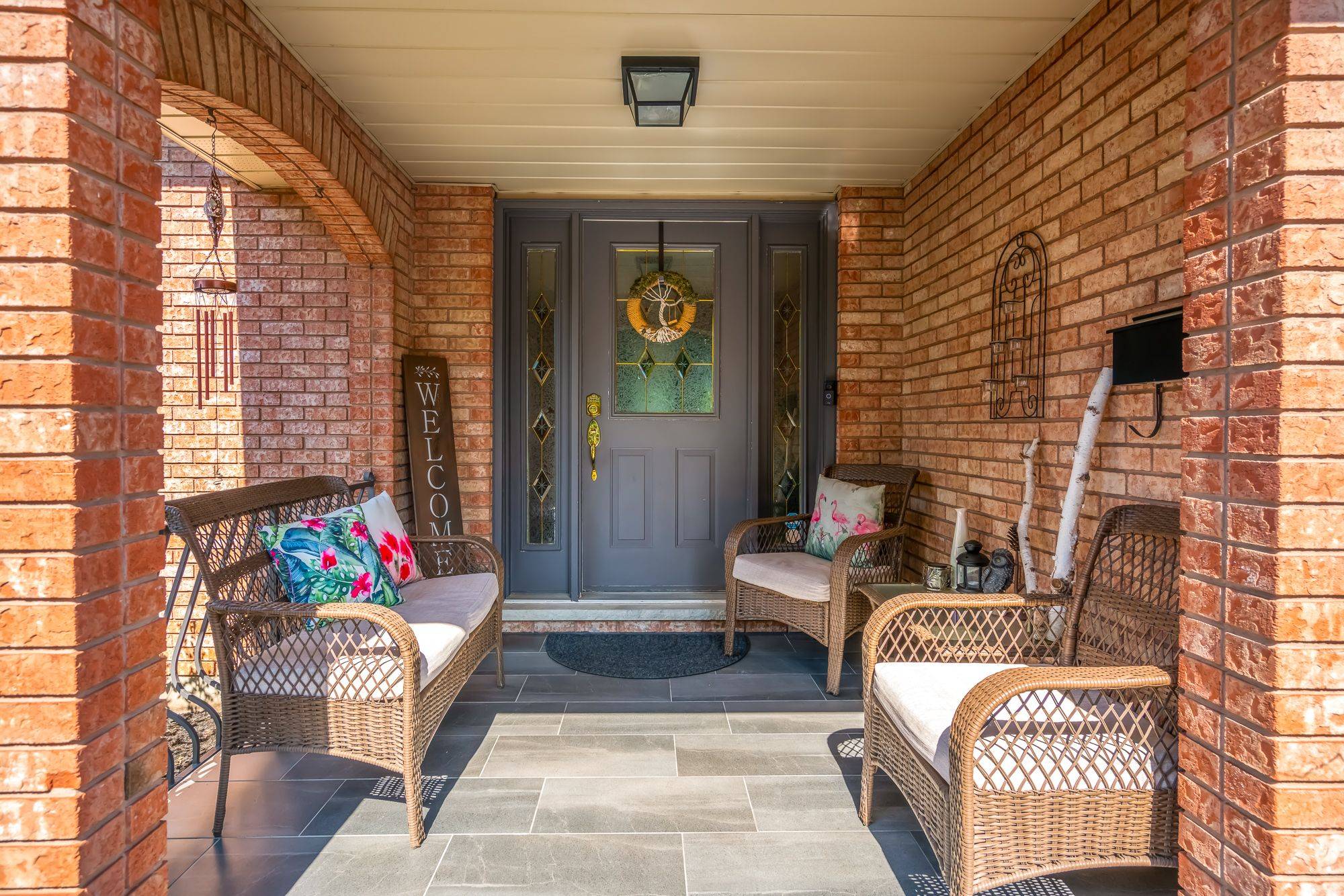 Pelham, ON L0S 1E5,22 Vinemount DR