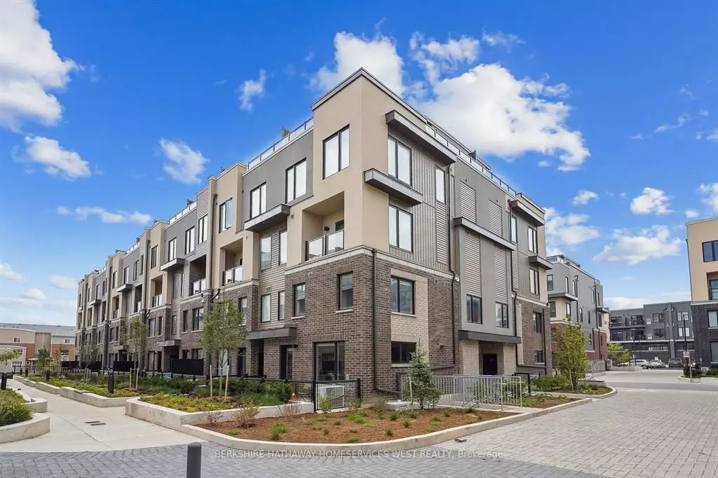 Mississauga, ON L5L 0B9,3409 Ridgeway DR #22