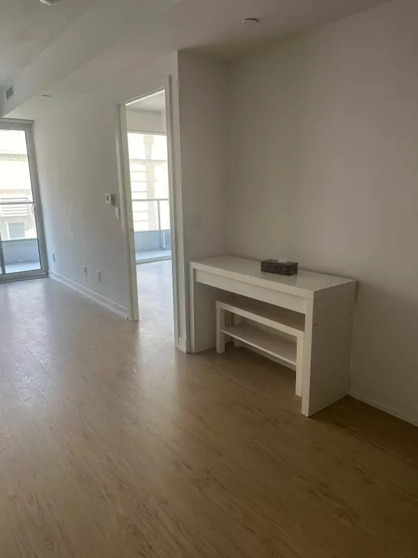 Toronto C08, ON M4Y 0E8,85 Wood ST #608