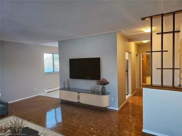 Hamilton, ON L8K 1W9,2205 King ST E #6