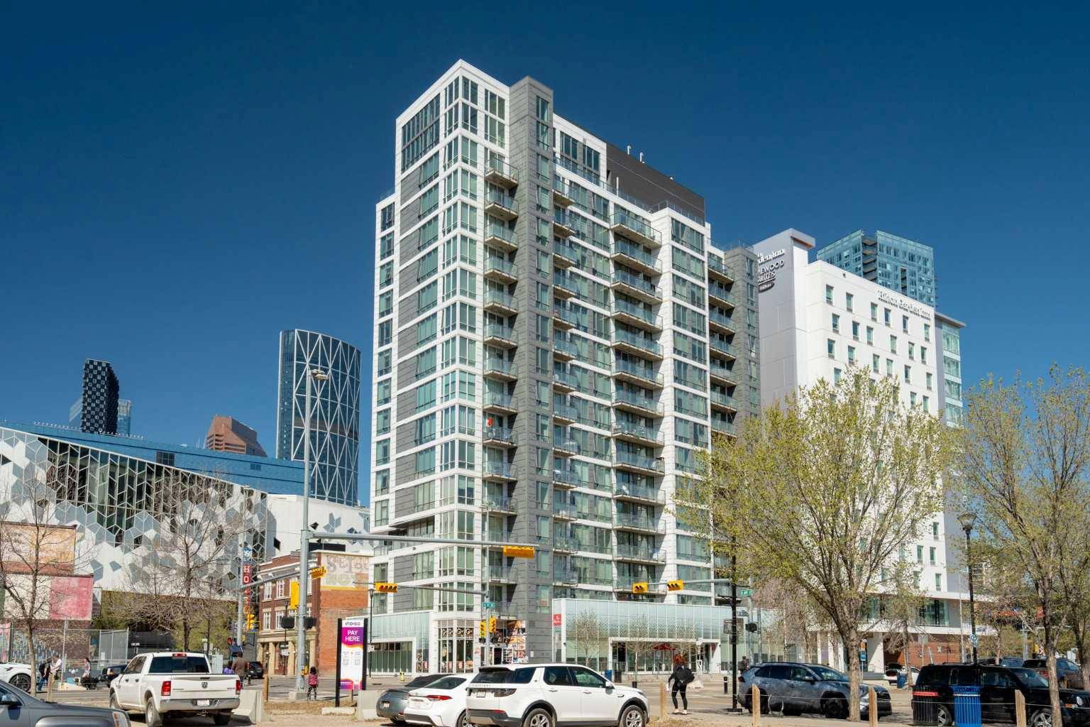 Calgary, AB T2G 1T1,450 8 AVE Southeast #1201