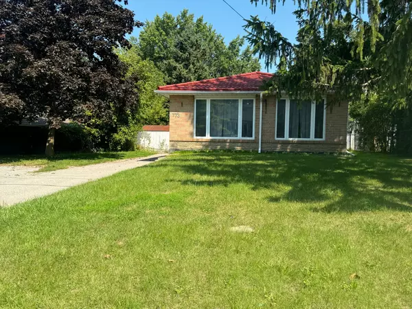 Newmarket, ON L3Y 5H4,773 Elgin ST