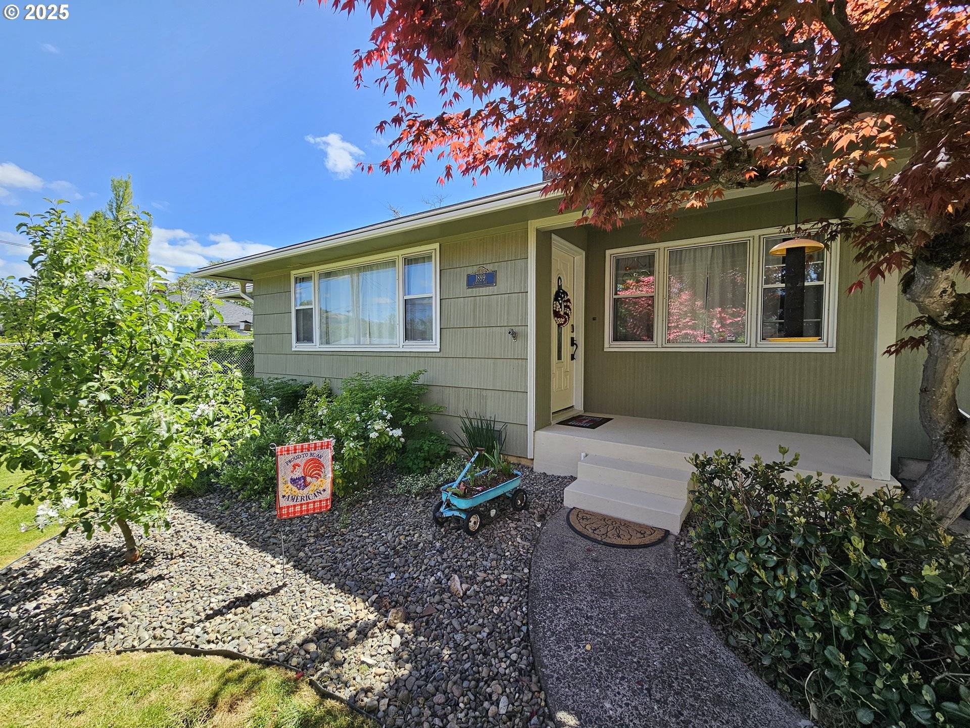 Roseburg, OR 97471,1899 LINNELL AVE