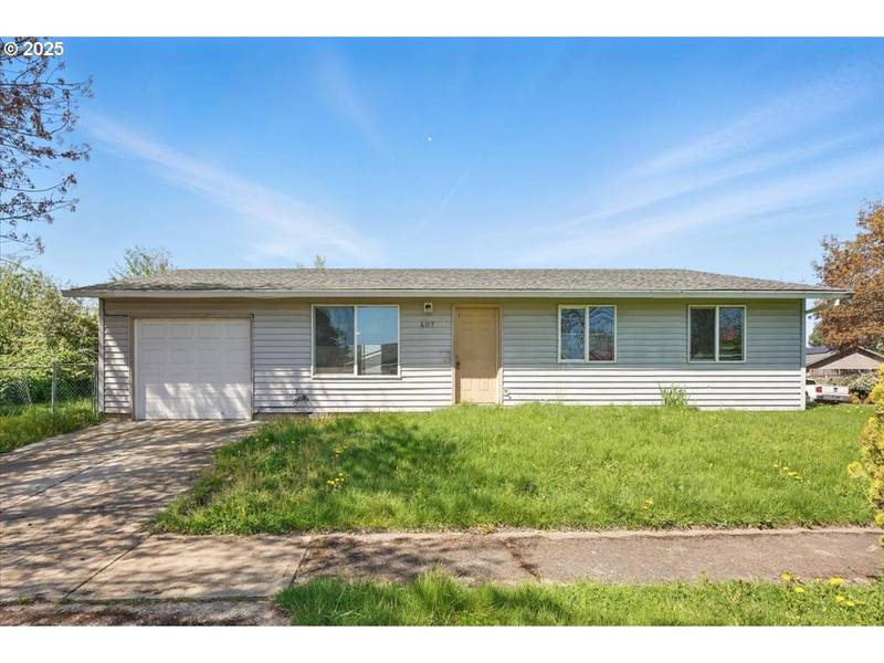 407 S 5TH AVE, Cornelius, OR 97113