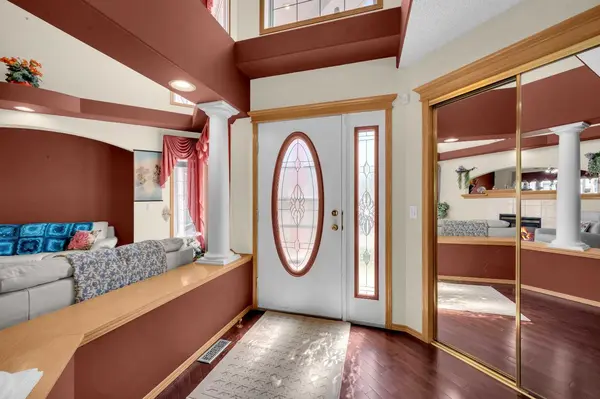 149 Coral Springs PARK NE, Calgary, AB T3J 3Y2