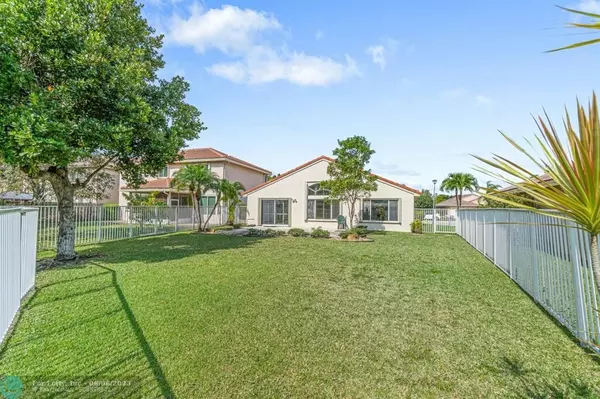Coconut Creek, FL 33073,4692 Saint Simon Dr