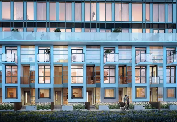 Toronto W06, ON M8Y 4G9,251 Manitoba ST #TH-113