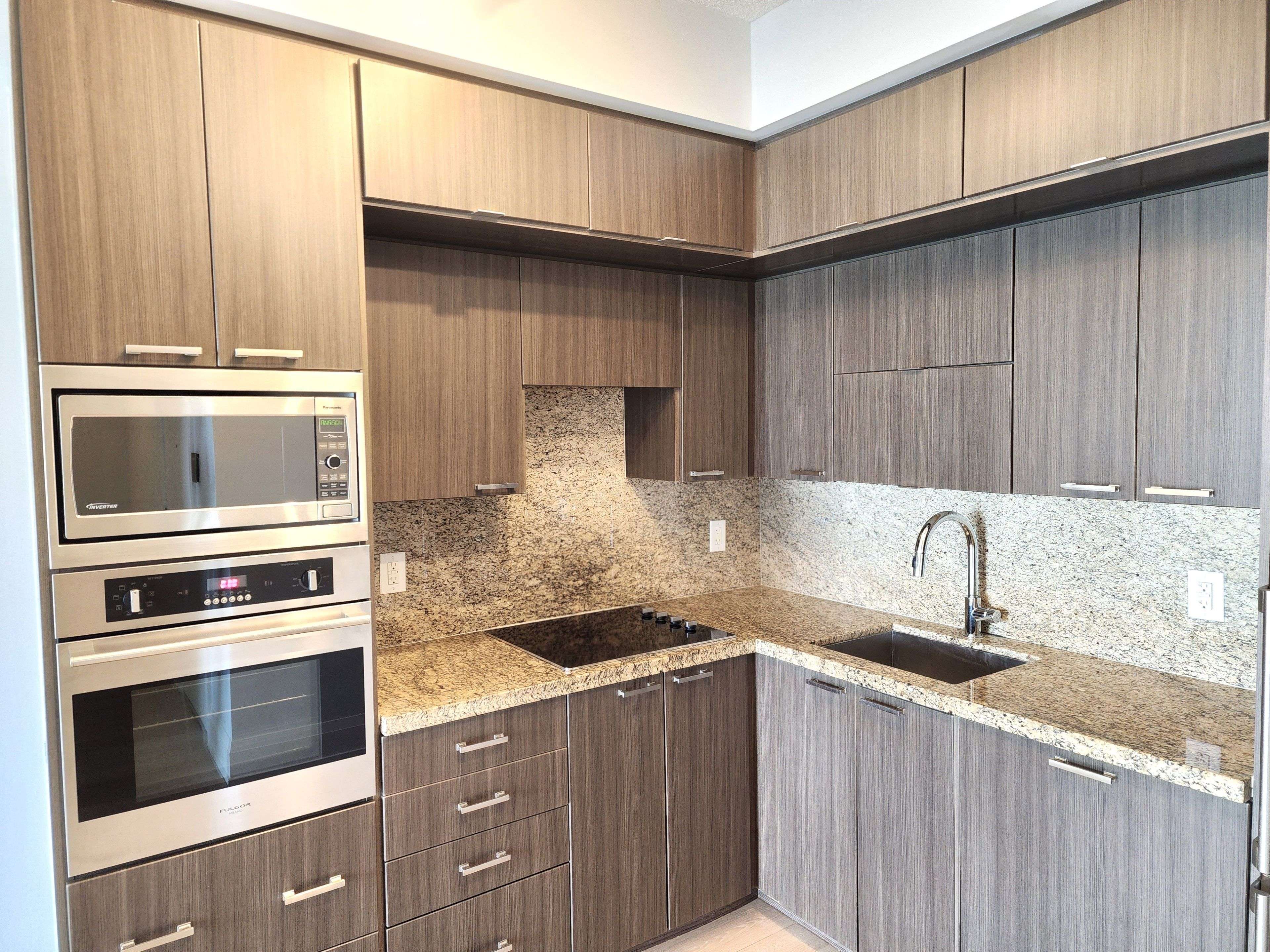 Toronto C14, ON M2N 0H1,120 Harrison Garden BLVD #1225