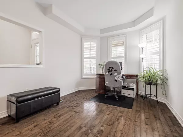 Richmond Hill, ON L4E 4A4,56 Waldron CRES