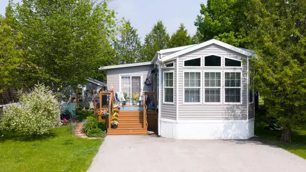 Central Huron, ON N0M 1G0,77719 Bluewater HWY #50 Portside Drive