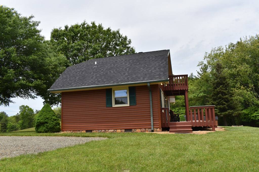 Independence, VA 24348,863 COLLINSWOOD LN