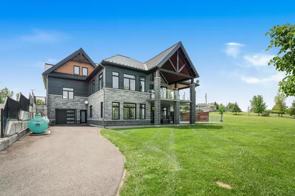 Alfred And Plantagenet, ON K0B 1L0,3795 CONCESSION 1 ST