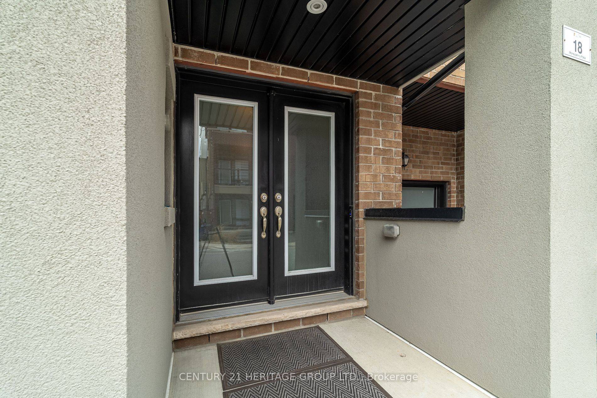 Vaughan, ON L4J 0K9,18 MONEYPENNY PL