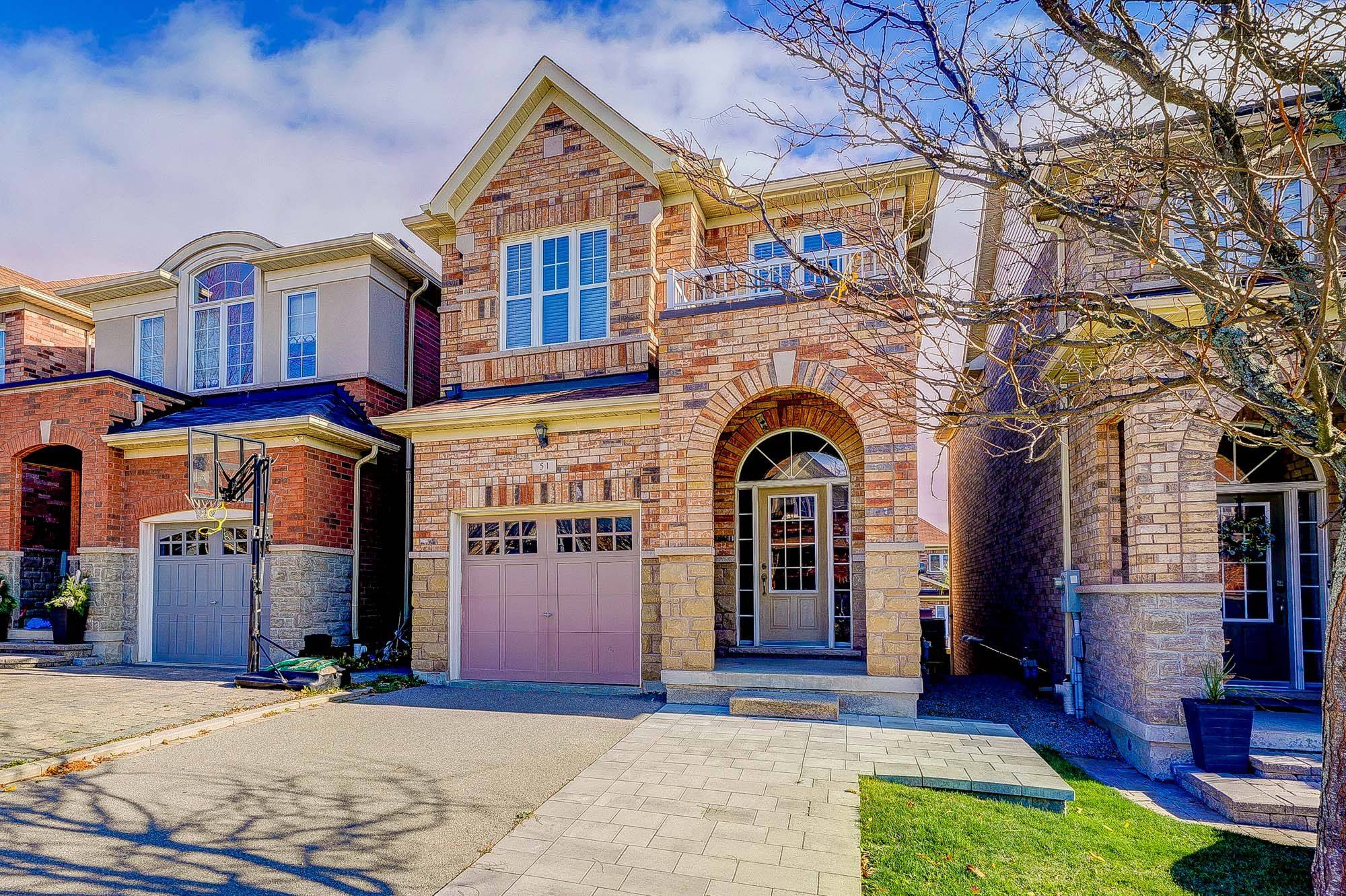 Vaughan, ON L6A 4A9,51 Woodville DR