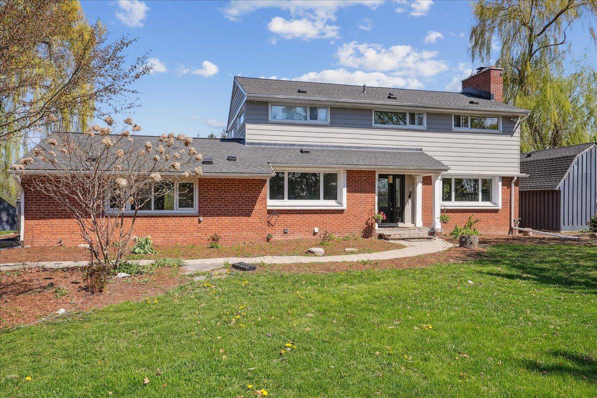 Milton, ON L9E 0V3,12840 Britannia RD