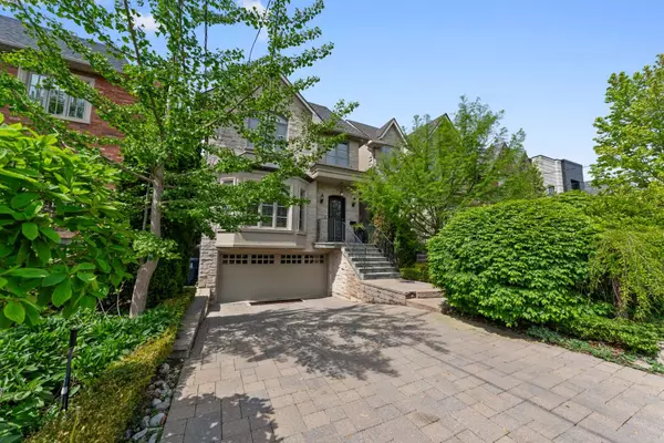 538 Woburn AVE, Toronto C04, ON M5M 1L9