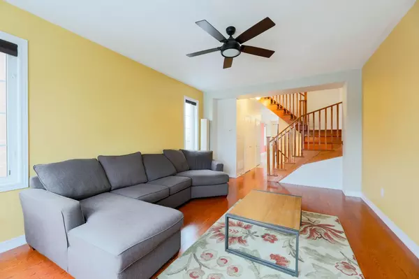 Toronto E04, ON M1L 0H3,22 Belanger CRES