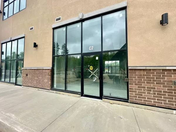 Kitchener, ON N2A 0C3,873 Fairway ST N #C2