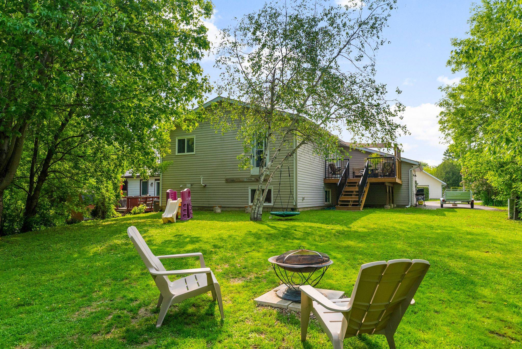 Laurentian Valley, ON K8A 4J3,612 FAIRVIEW AVE S