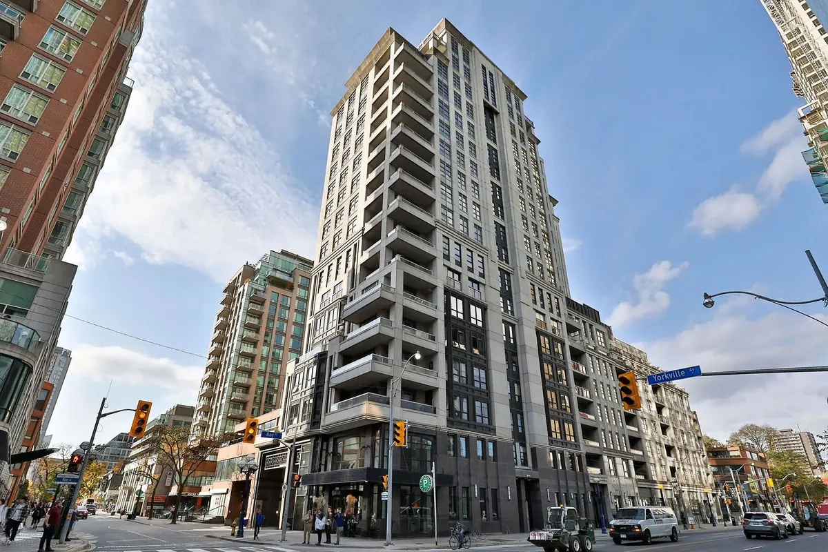68 Yorkville AVE #308, Toronto C02, ON M5R 3V7
