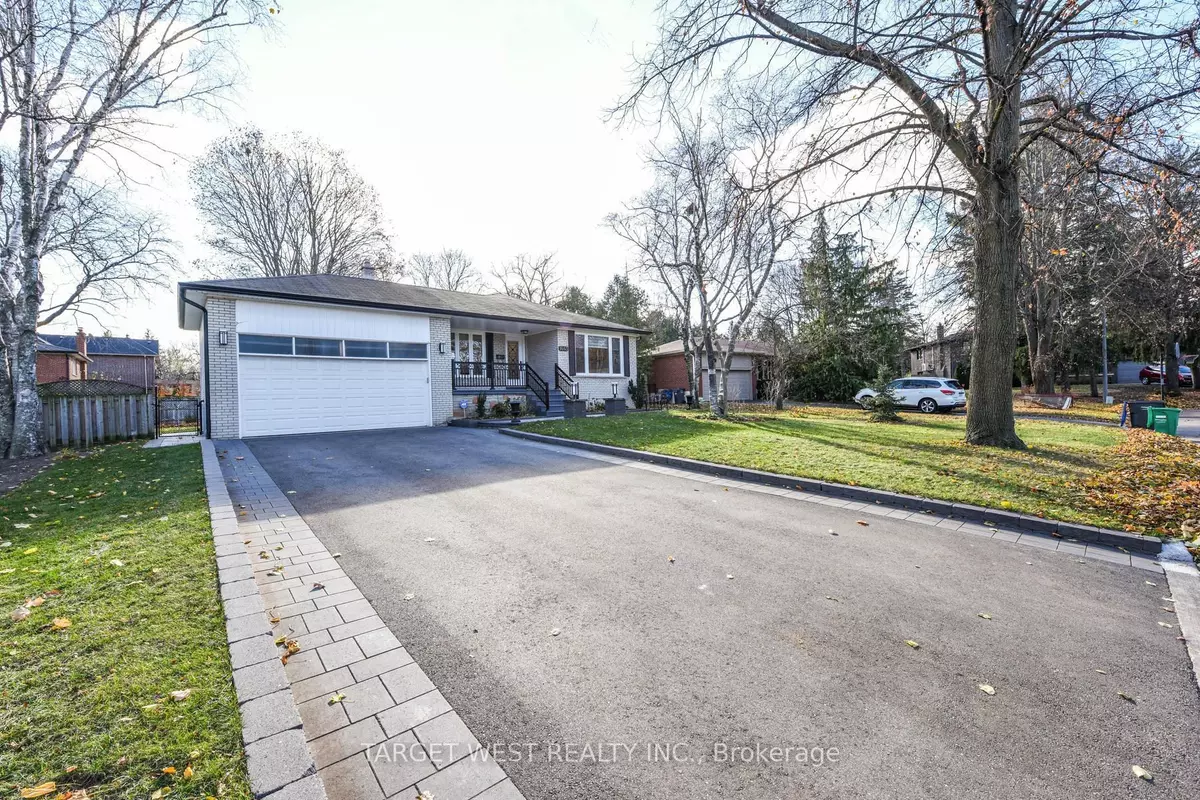 Mississauga, ON L5H 1X4,1443 Saginaw CRES