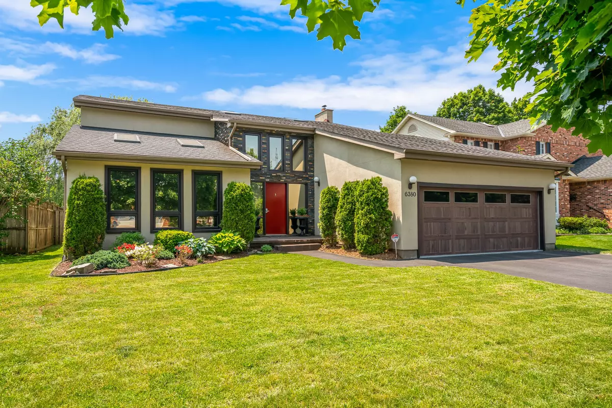 Niagara Falls, ON L2J 4H7,6380 Emma ST