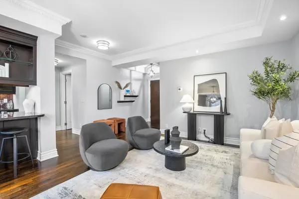 68 Yorkville AVE #308, Toronto C02, ON M5R 3V7