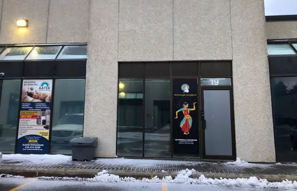 Toronto E11, ON M1B 5K3,1345 Morningside AVE #19