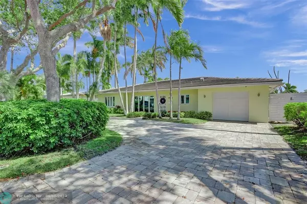 Pompano Beach, FL 33062,2428 SE 10th St
