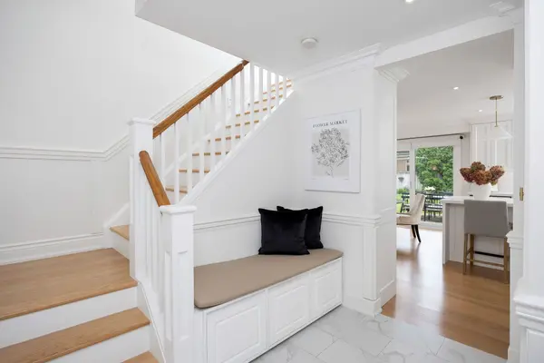 1162 Fair Birch DR, Mississauga, ON L5H 1M6
