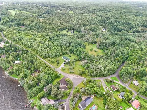 Mcnab/braeside, ON K0A 1G0,00 MCNEILL RD #2