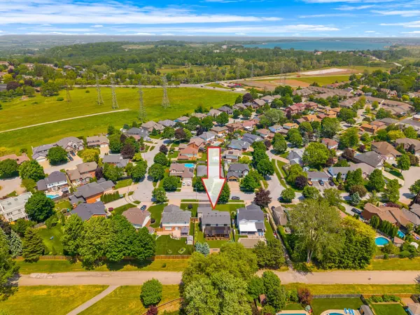 Niagara Falls, ON L2J 4H7,6380 Emma ST