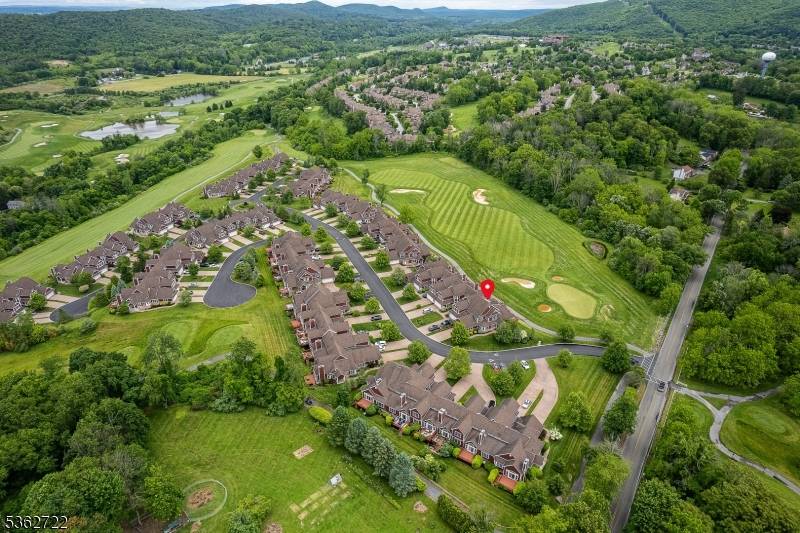 Hardyston Twp., NJ 07419,2 Turnberry Ln