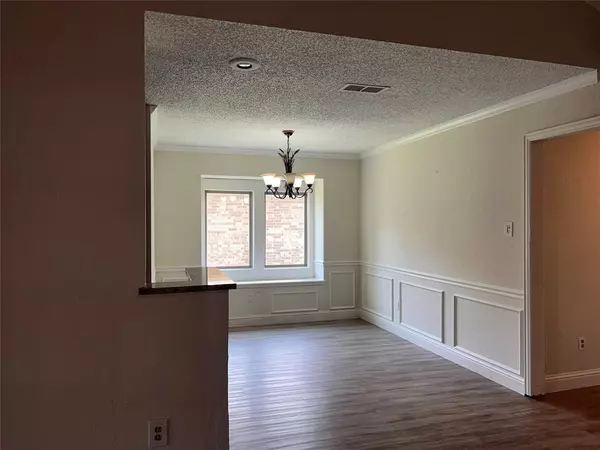 Plano, TX 75025,1005 Bass Drive