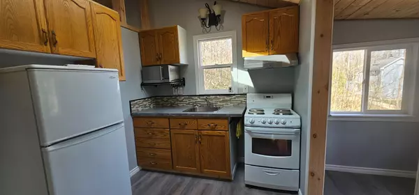 South Bruce Peninsula, ON N0H 2T0,13 4th AVE