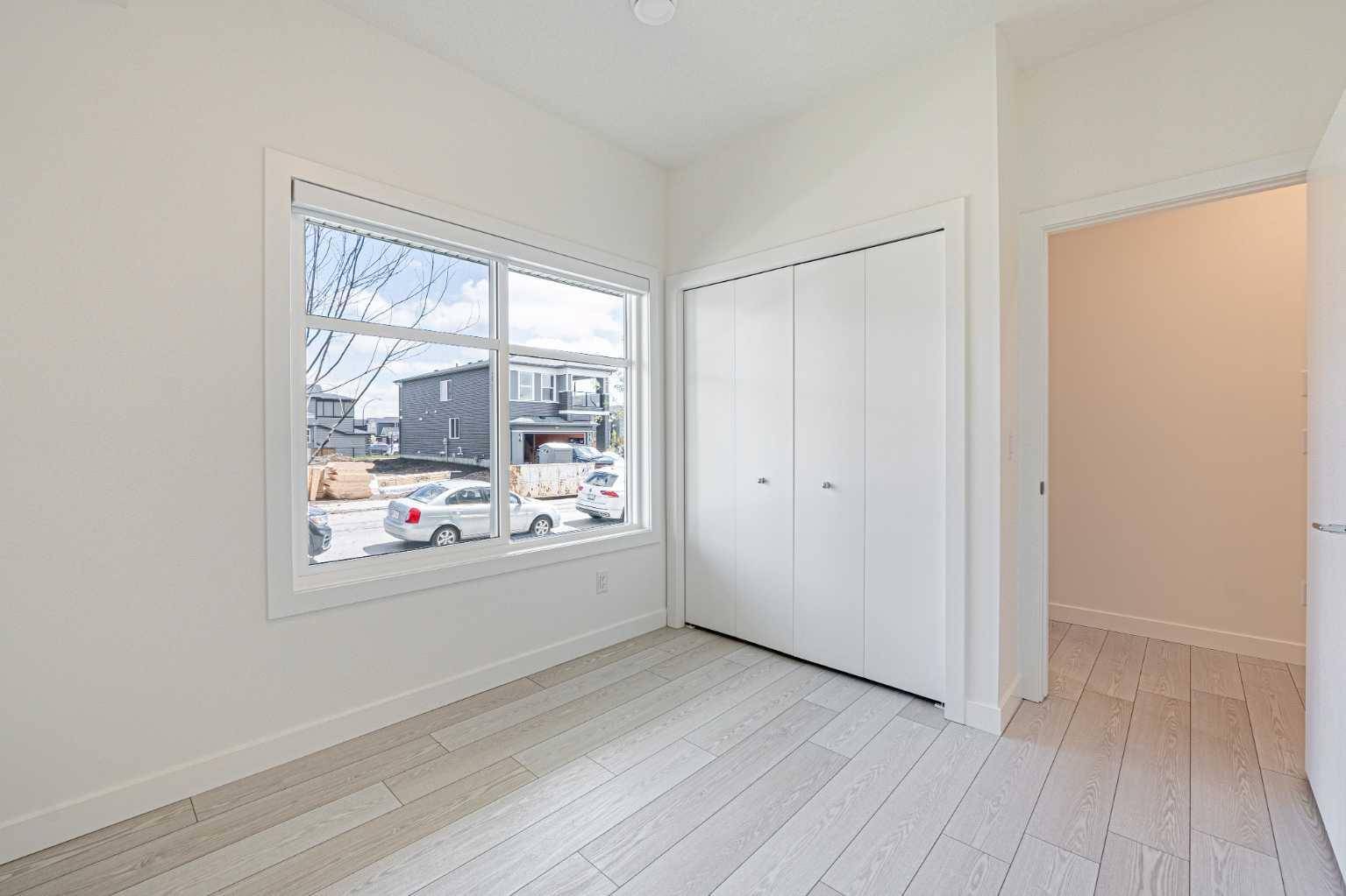 Calgary, AB T2X 5X4,157 Belmont Passage Southwest
