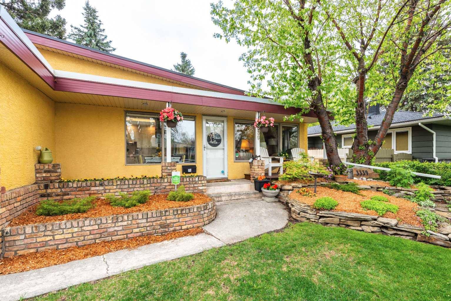 Calgary, AB T3Z0Z3,3339 34 AVE SW